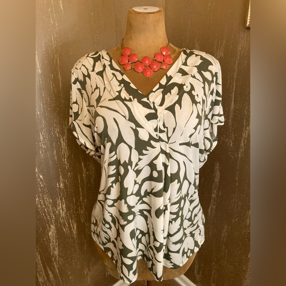 NWOT Lane Bryant Olive Green Jersey Work Blouse Size 18/20